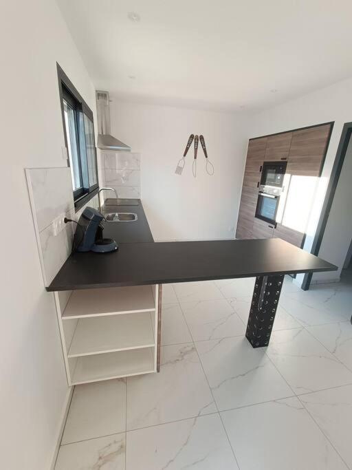 Meynes Villa Soleyana מראה חיצוני תמונה