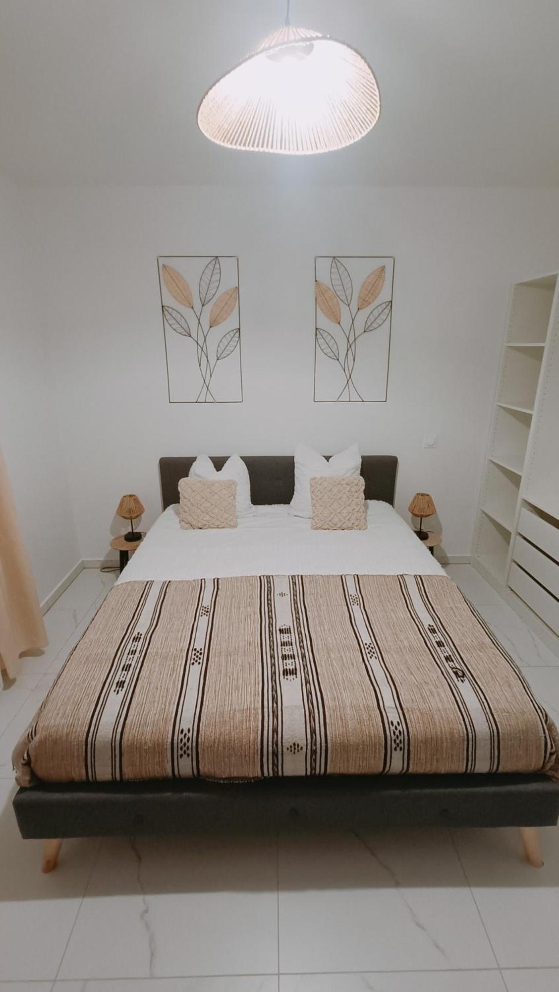 Meynes Villa Soleyana מראה חיצוני תמונה